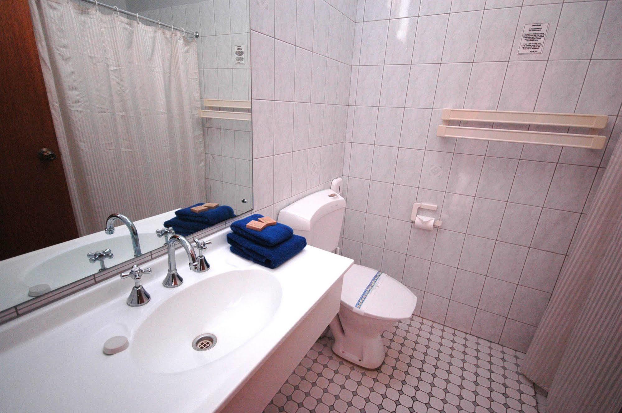 Burra Motor Inn Стая снимка